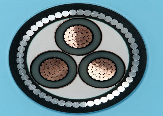 Envoltura acorazada de la base LLDPE/LSHF del cable tres de la base multi del alambre de acero